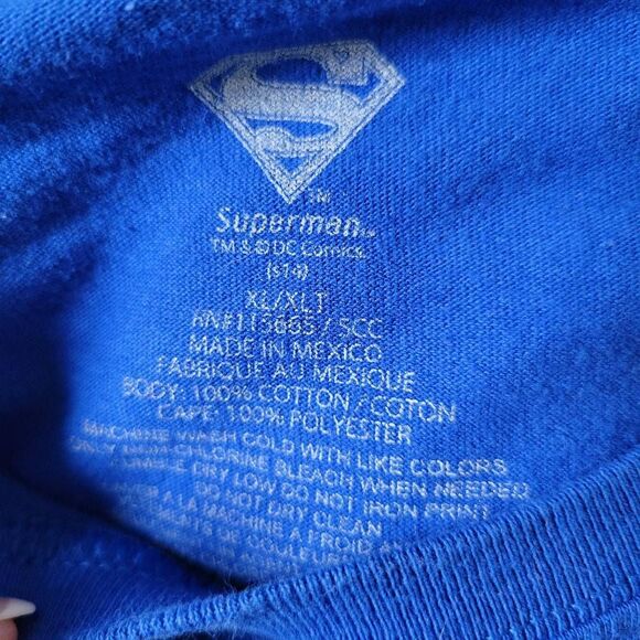 Dad Superman DC Comics T Shirt With Detachable Cape Father's Day Gift - Picture 6 of 6
